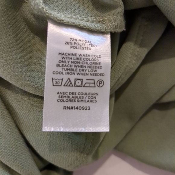 Lou & Grey Women's Olive Green Sleeveless Shorts Romper, Size M - Picture 9 of 9